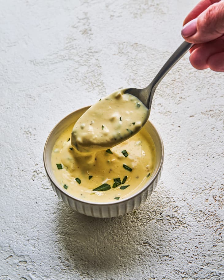 Bearnaise Sauce Recipe (Easy Blender Version) The Kitchn